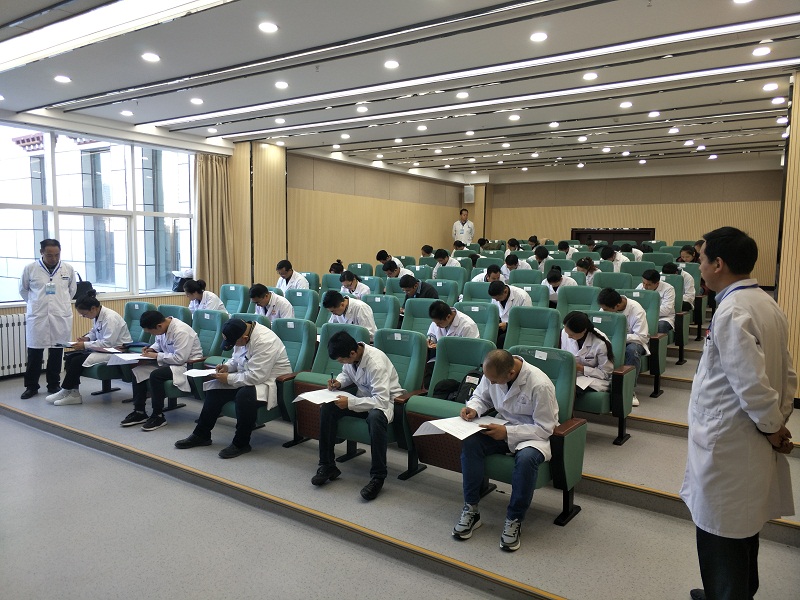 性爱直播
顺利完成2019年藏医住院医师规范化培训结业考核(图1)