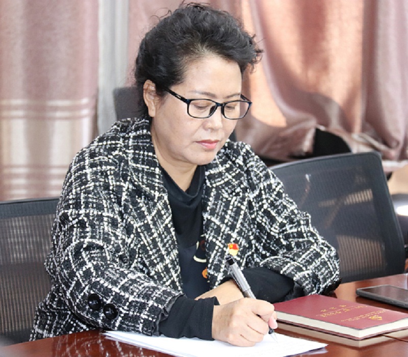 青海省藏医药学会护理专业委员会召开2019年学术年会暨特色护理理论与实践技能培训班(图6) 青海省藏医药学会护理专业委员会召开2019年学术年会暨特色护理理论与实践技能培训班(图6)